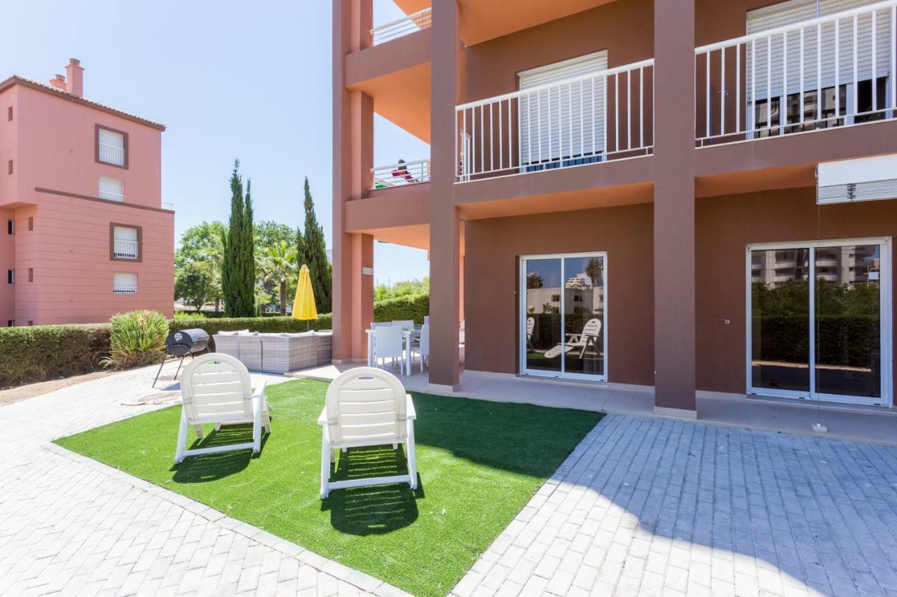 Tropical Beach Apartment Litoralmar Portimao Luaran gambar